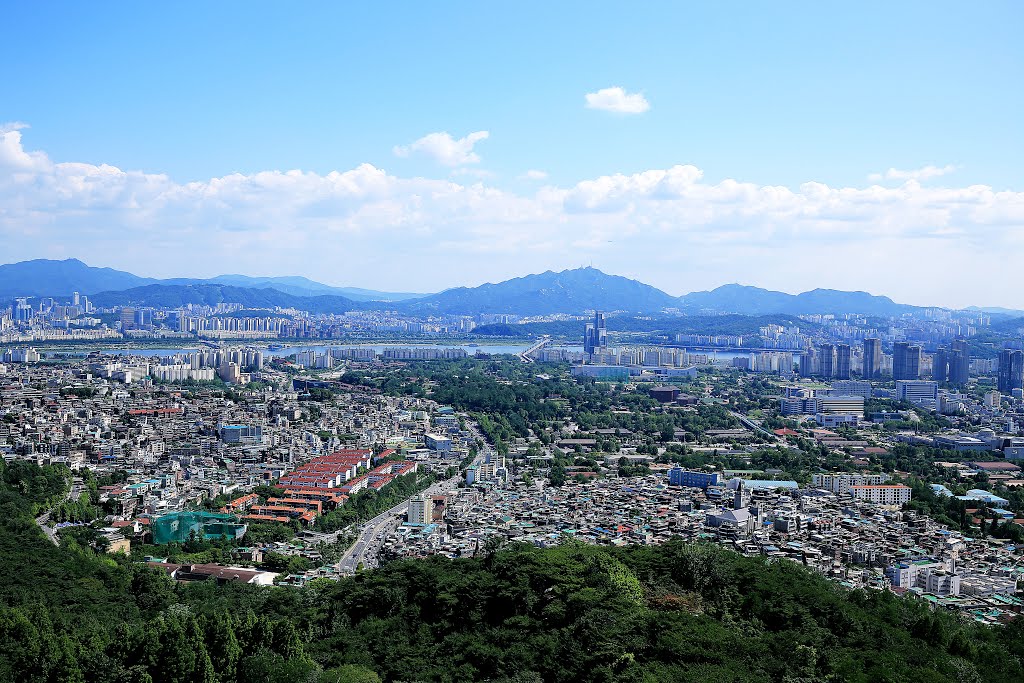 View of I-Taewon & Han-river by LEE,Korea