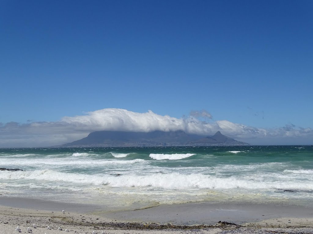 Bloubergstrand by Frank M. Niepelt