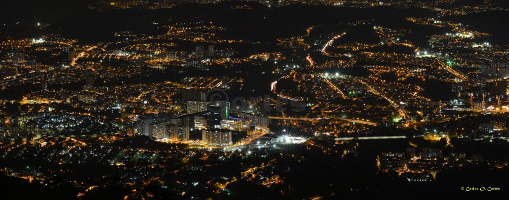 Bucaramanga - La Ciudad Bonita by CARLOS OSWALDO CORTE…