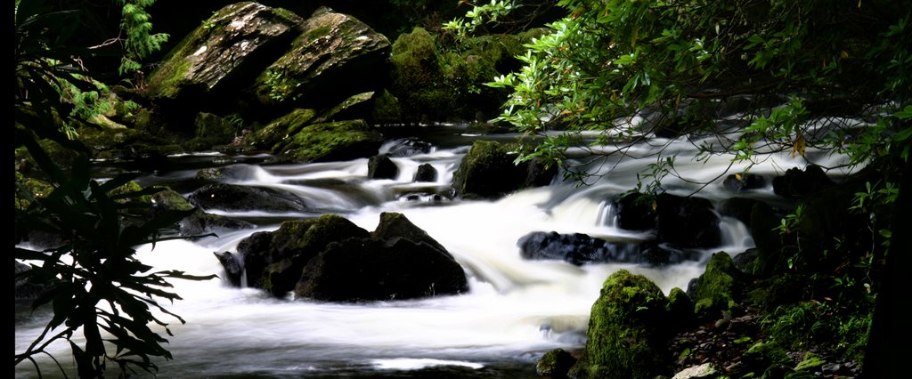 An Oinseach (pass the church continue straight on R571 and watch out on your left for the river) by mjungmann