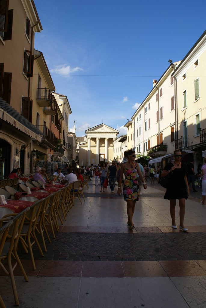 Piazza Giaccomo Matteotti by maifelder