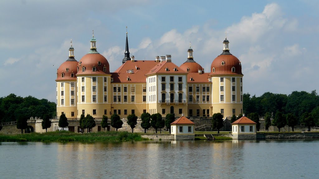 Schloss Moritzburg by Aidas U.