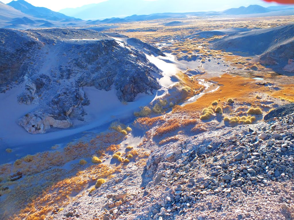 Vista del "Rio El Peñon" "Cordillera de los Andes" "El Peñon" "Catamarca" "Arg" by Omar Gobbi