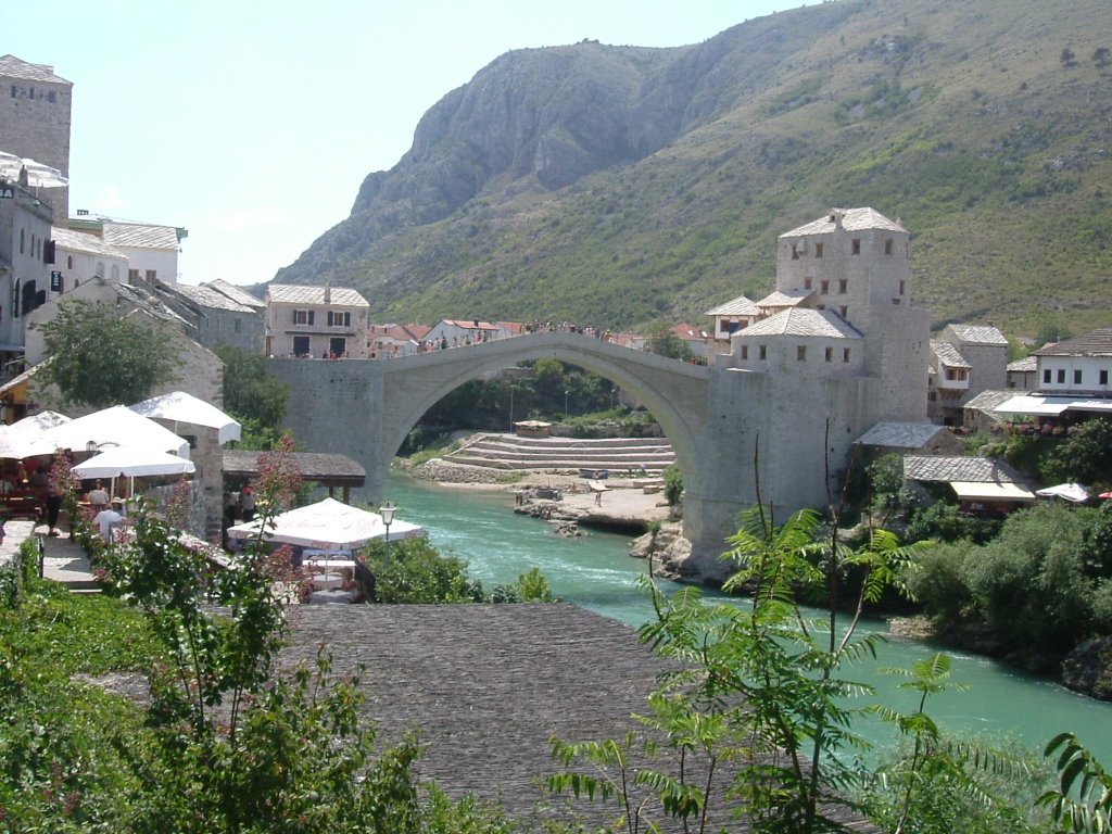 Mostar by Jordi Alventosa