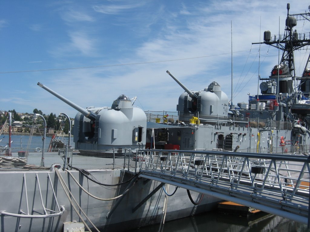 Gun Turrets on USS Turner Joy in Bremerton by jasonross1234