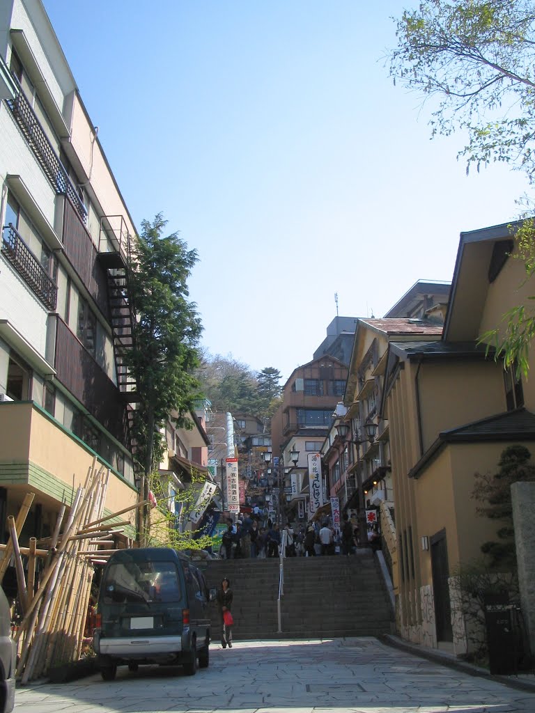 2006.05.04 Ikaho Onsen Gunma Japan 伊香保飲泉01 by h- tsucchee