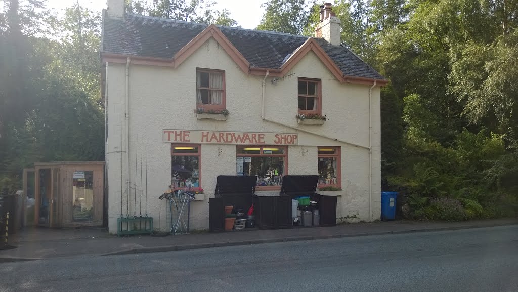 The Hardware Shop, Ballahuilish by Jimbo947