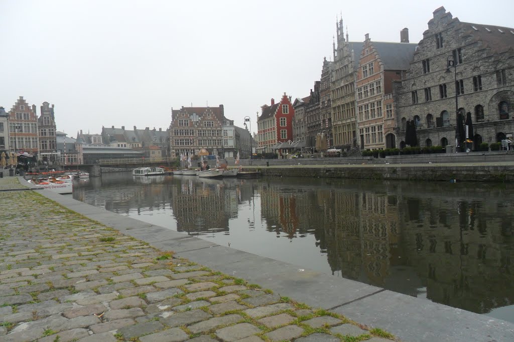 Ghent, Belgium by Roman Q