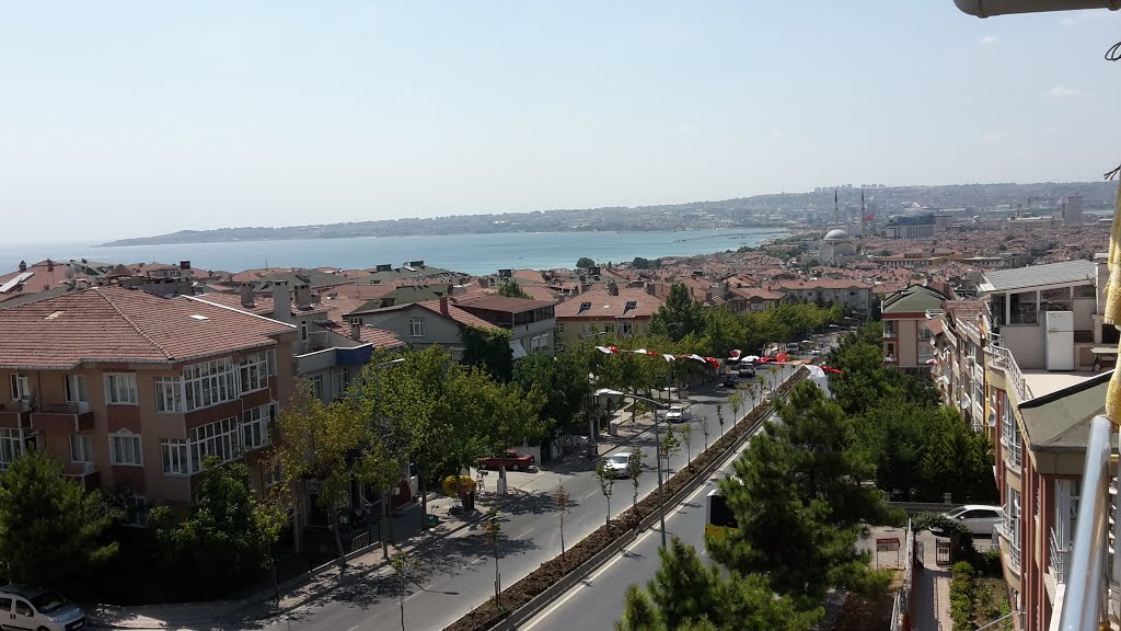 **TR.2015.Panoramablick auf Marmarameer von der Dachterrasse aus gesehen by Mehmet Gencaslan