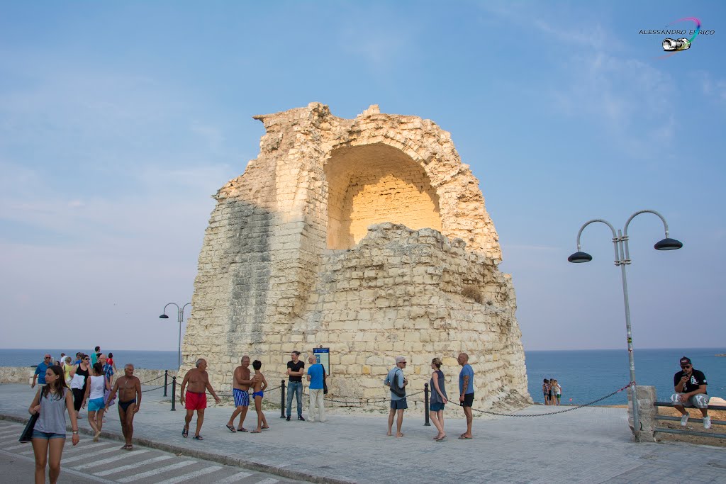 TORRE DELL'ORSO by alessandro salentino