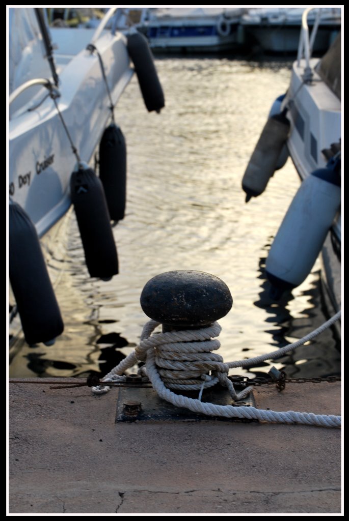 Entre Dos Barcos by Barcida_CT