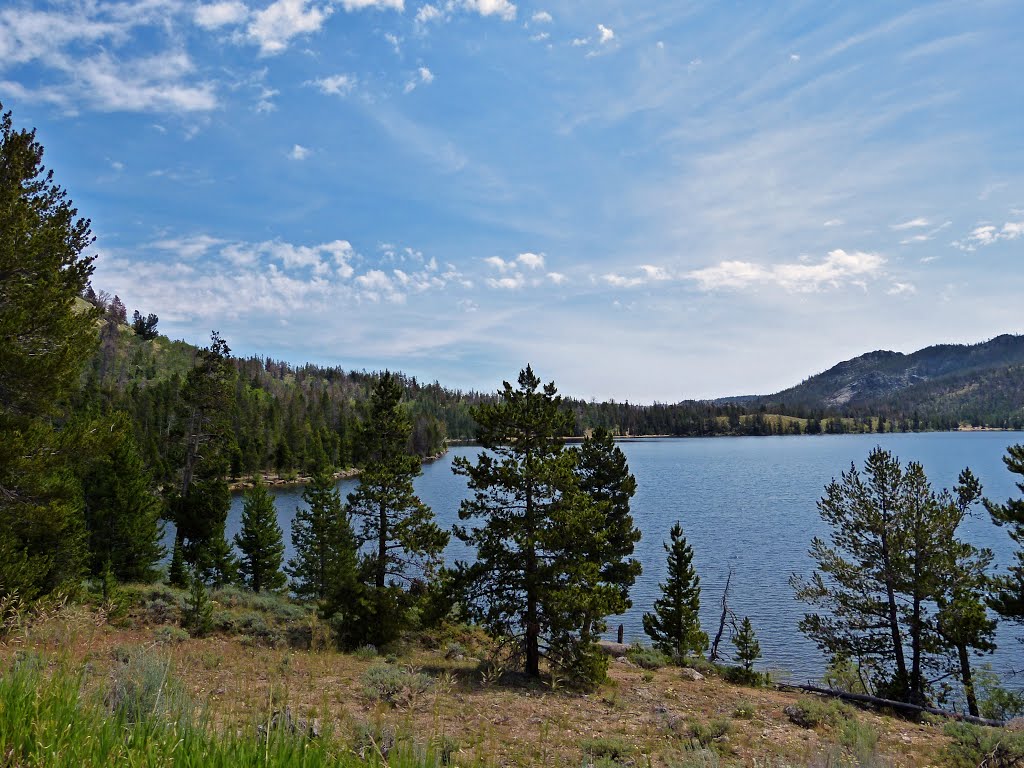 Wyoming.Shoshone National Forrest.Lake Louis by sunmaya