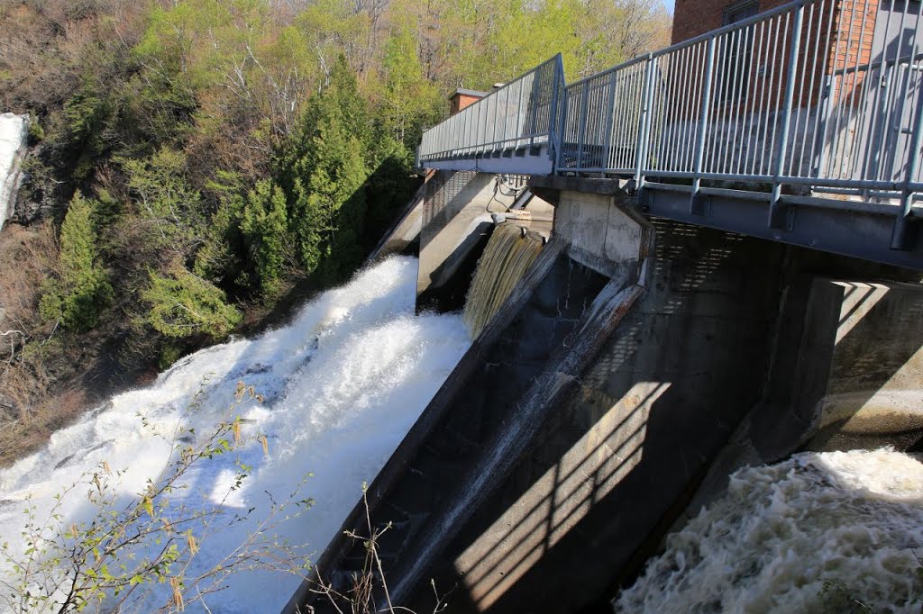 Rivière-du-Loup, QC, Canada by Netmega22