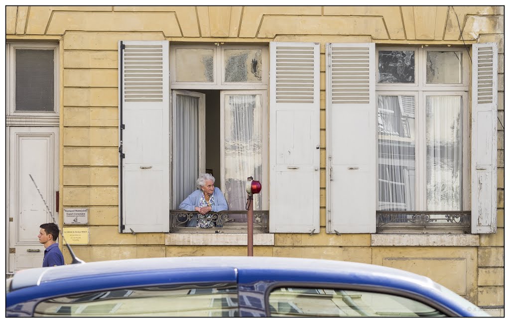 Passe le temps, le temps d'un passant by Bernard Bozzard