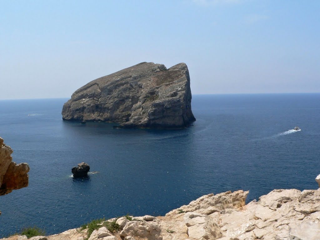 Isola Foradada, Sardinia (IT) by ocsabi