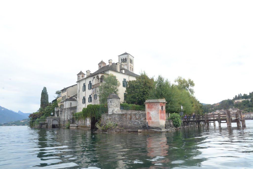 Isola di San Giulio, Lago d'Orta by Fabio Poggi