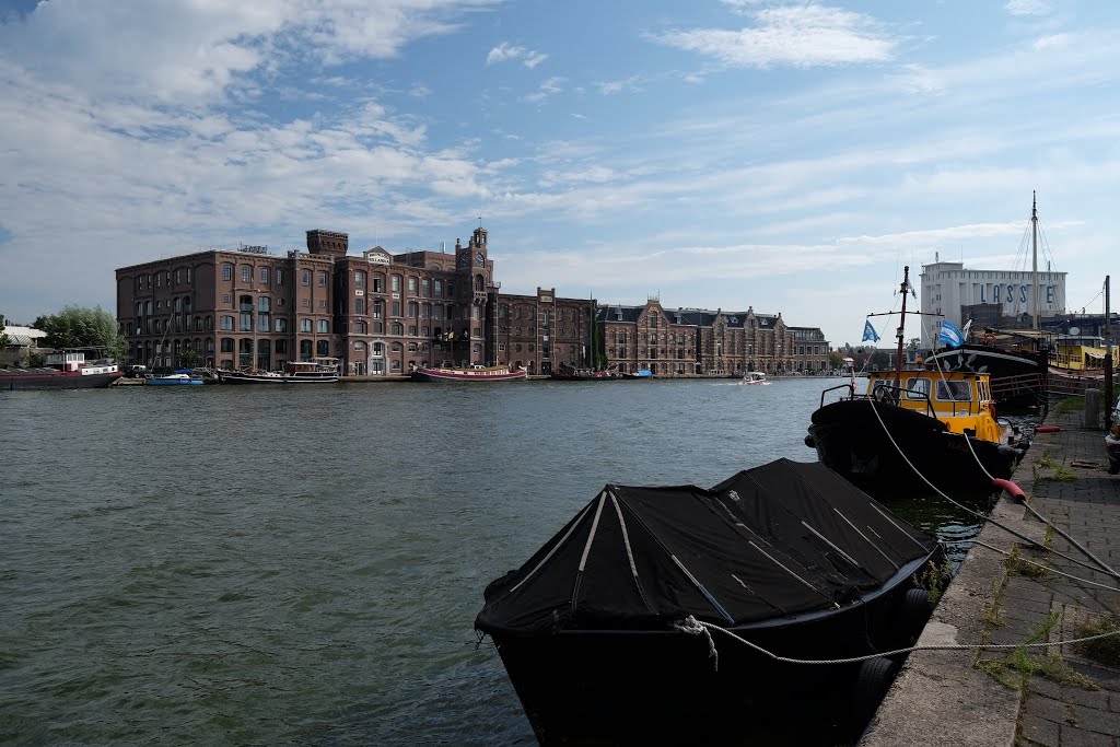 Wormerveer Noord, Wormerveer, Netherlands by Ben Bender