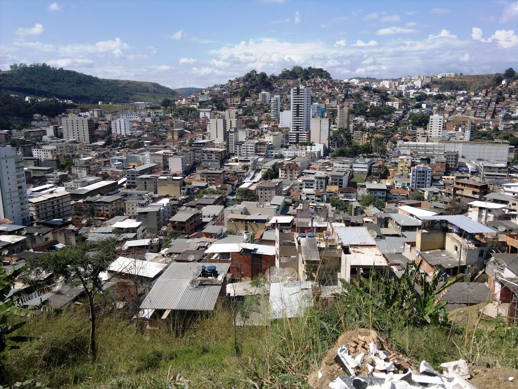 Vista Parcial Manhuaçu 20-08-2015 by José Baía