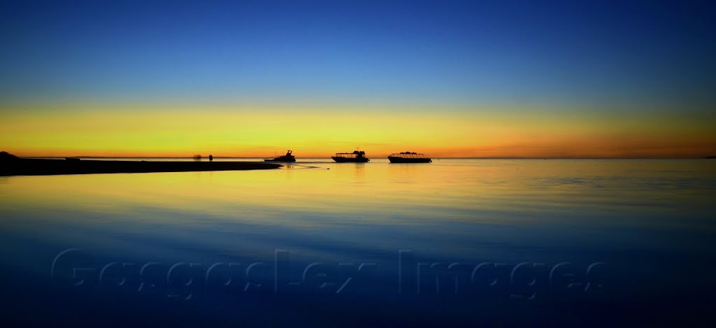 Coral Bay in Winter by gasgasLex