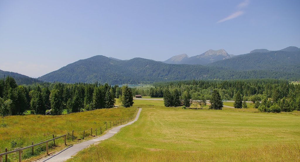 Blick auf den Barmsee bei Krün by reggaeboy