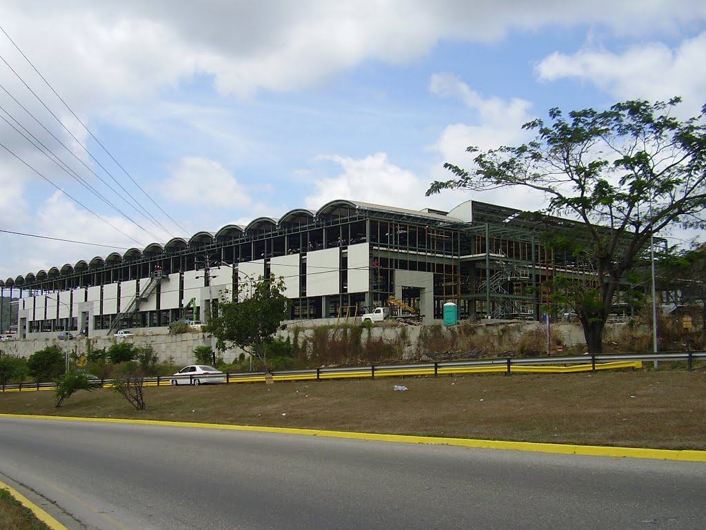 Estación del tren - Charallave - Venezuela by Pedro Miguel Barrius…