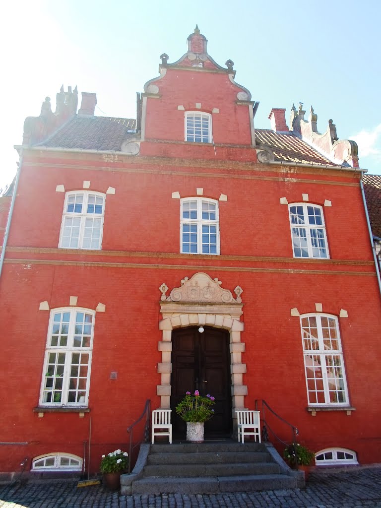 Løvenborg Castle near Regstrup by DK G