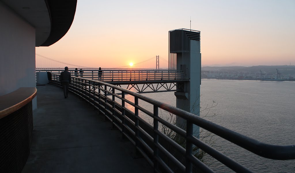 Miradouro da Boca do Vento, Almada, Portugal by Margarida Bico