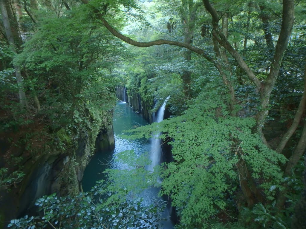 Mitai, Takachiho, Nishiusuki District, Miyazaki Prefecture 882-1101, Japan by shinji noguchi