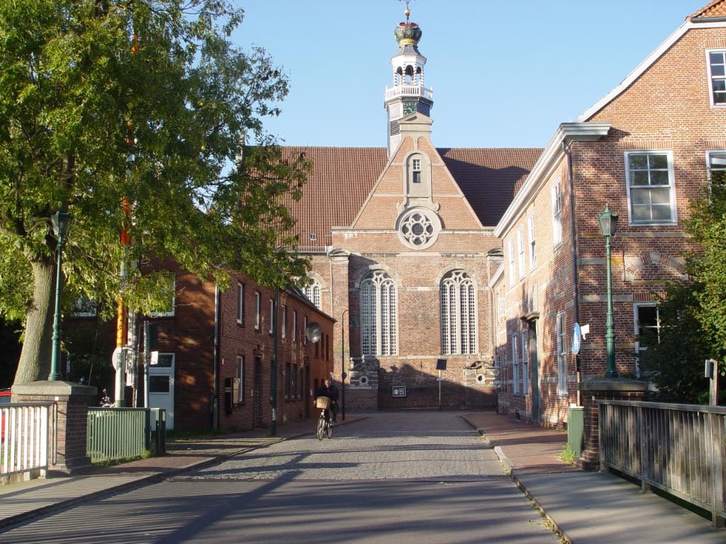 Die Neue Kirche by Bernd Baumfalk