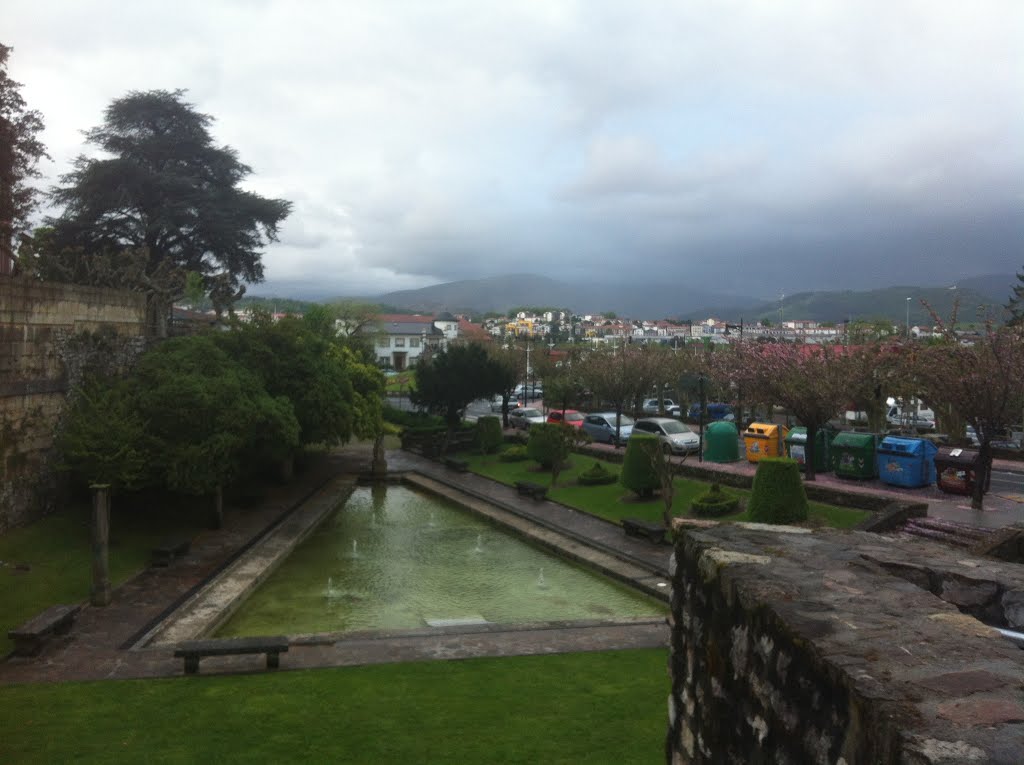 Hondarribia, Gipuzkoa, Spain by viajerocontinuo