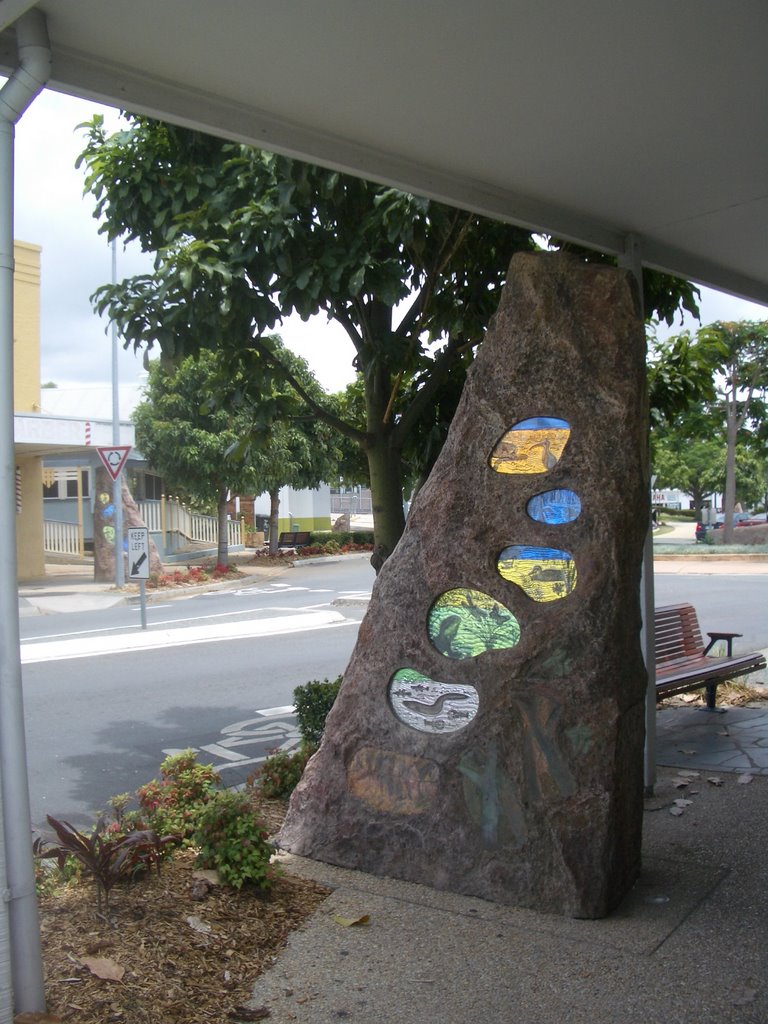 Street art, Nundah Village by Badgerise