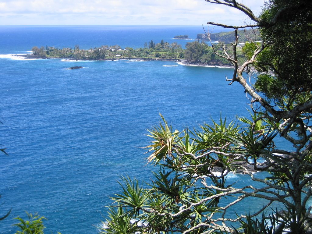 Nua'ailua Bay & Ke'anae Peninsula, Maui, Hawaii by davidcmc58