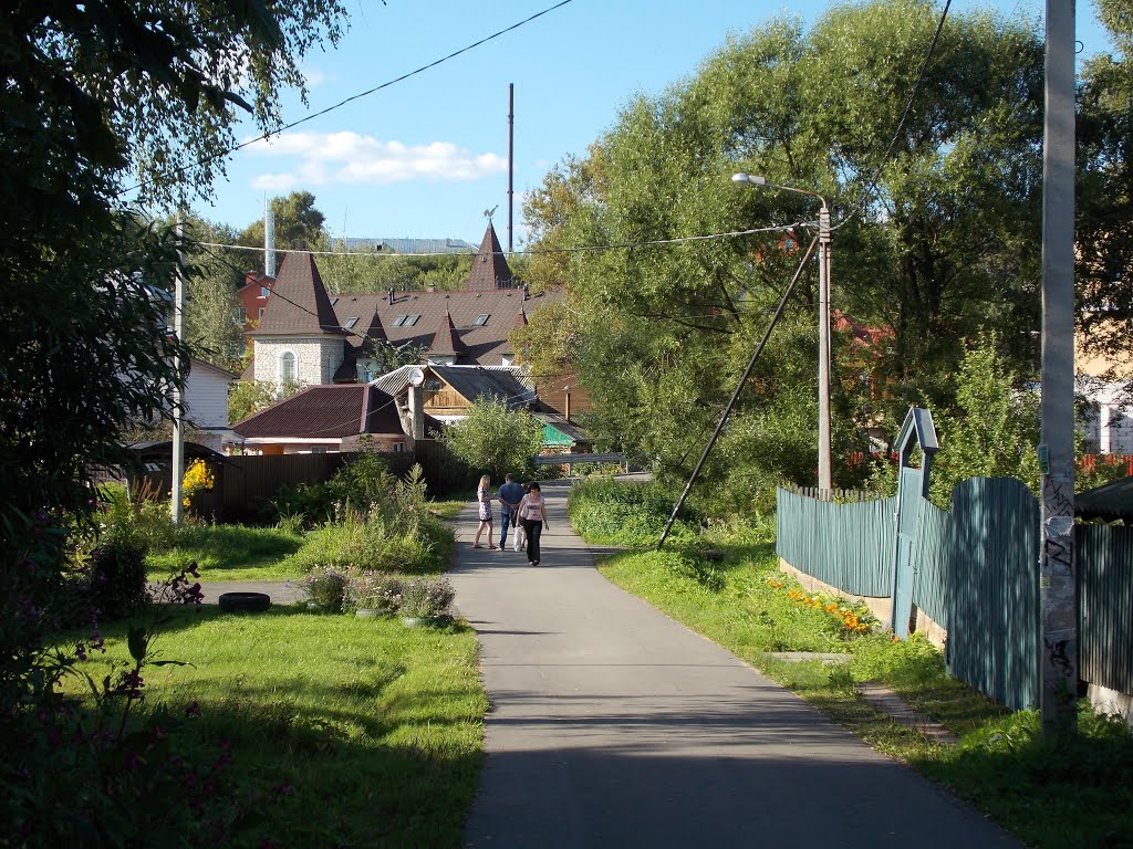 Sergiev Posad, Moscow Oblast, Russia by ૐ Õṃ ﻞễȵyᾷ