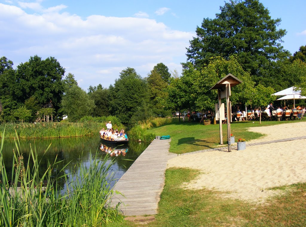 Schlepzig, Amt Unterspreewald, Niederlausitz. Anlandung am Großen Hafen. by velthurvik