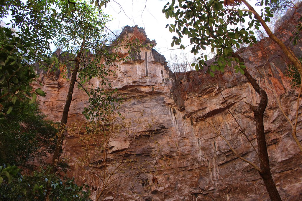 Parque Nacional Cavernas do Peruaçu by Clésio Robert Caldei…