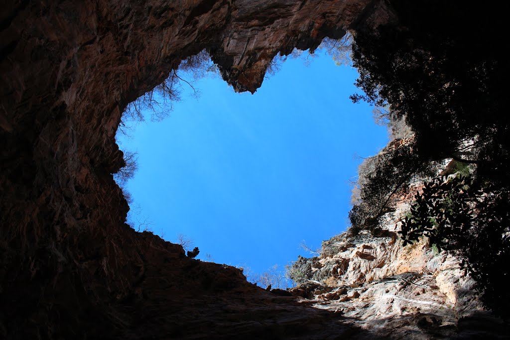 Parque Nacional Cavernas do Peruaçu by Clésio Robert Caldei…