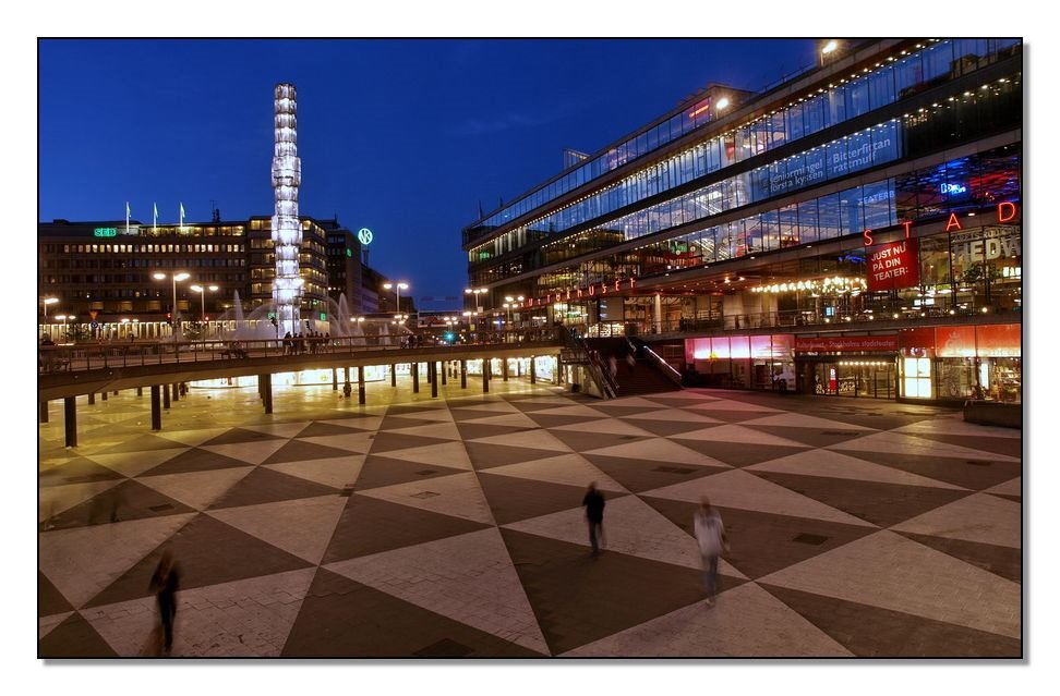 Sergels Torg - nightview by AustrianAviationArt