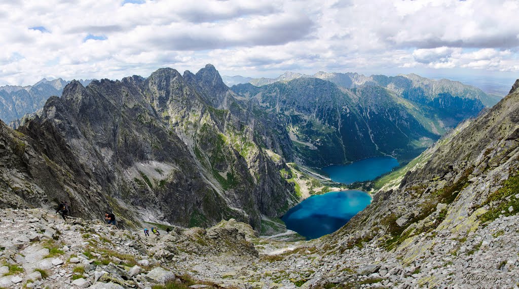 Panorama na Czarny Staw i Morskie Oko by Piotr Turczyn