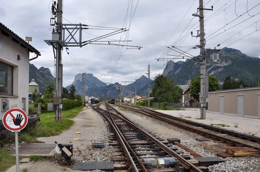 Ebensee railway station by IPAAT