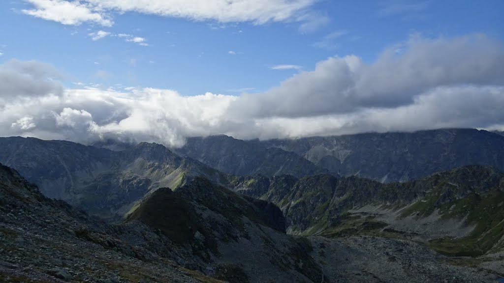 Polska, Tatry, Dolina Pięciu Stawów Polskich by Robert Pomarański