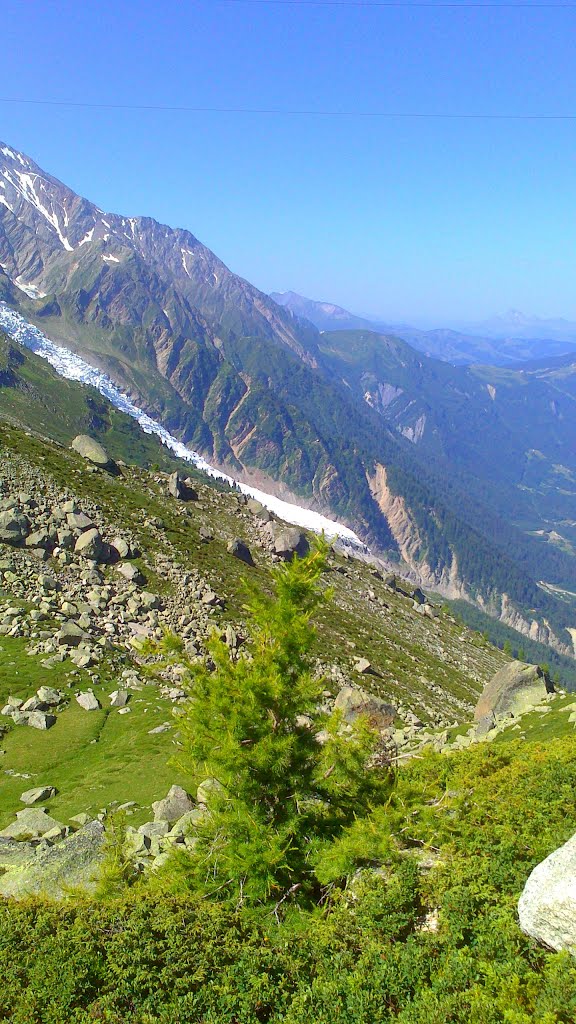 Chamonix, France by Shinox Treize