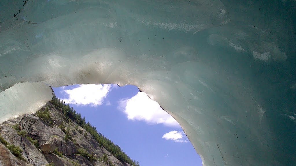 Chamonix, France by Shinox Treize