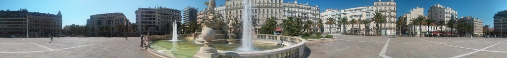 Toulon, place de la libertè by Pangasio Migratore