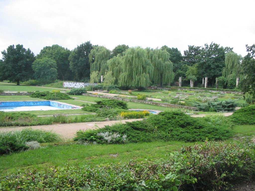 Lindenau, Leipzig, Germany by Miklós Róbert