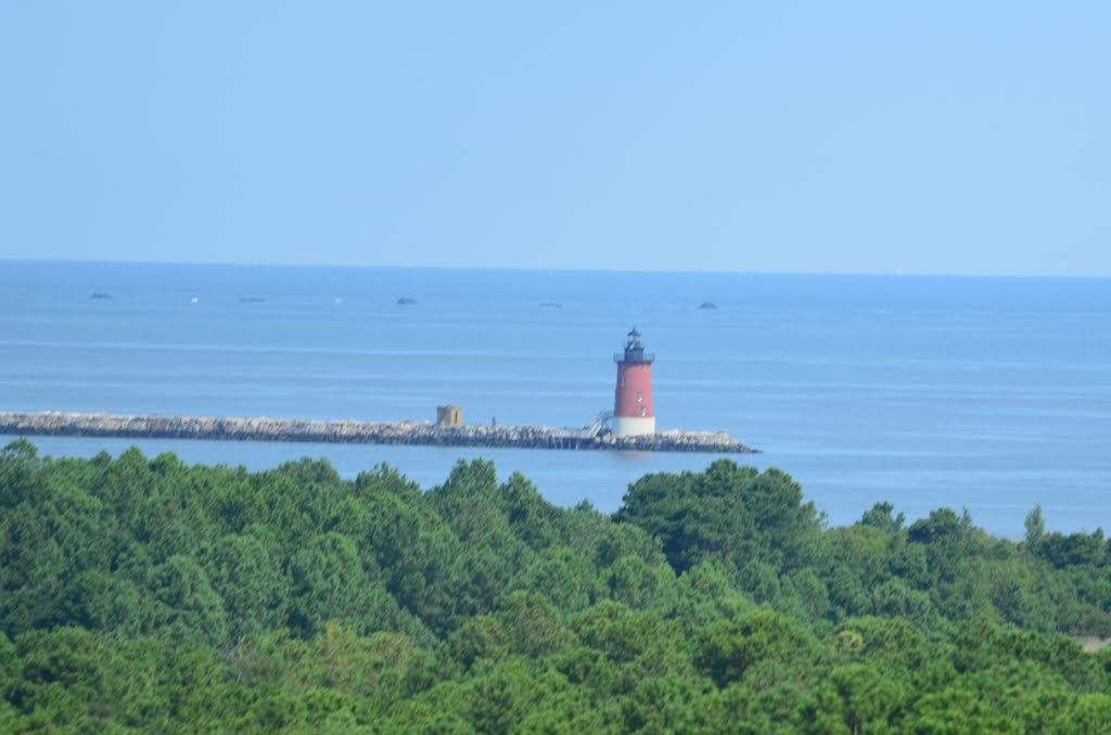 Delaware Breakwater Lighthouse by Ryan Mori