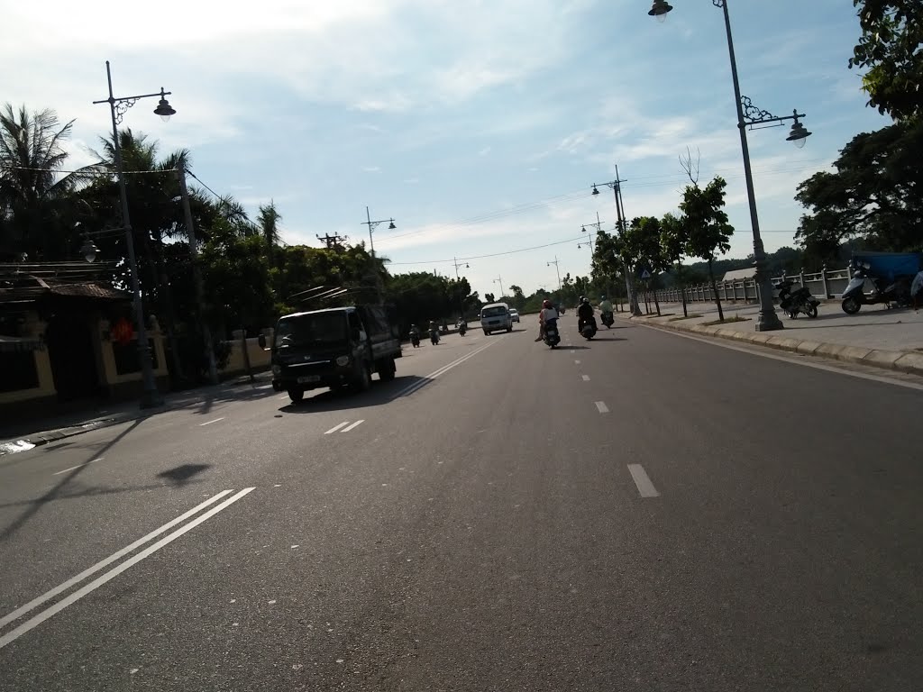 Phường Đúc, Huế, Thua Thien Hue, Vietnam by Koti Eurasia