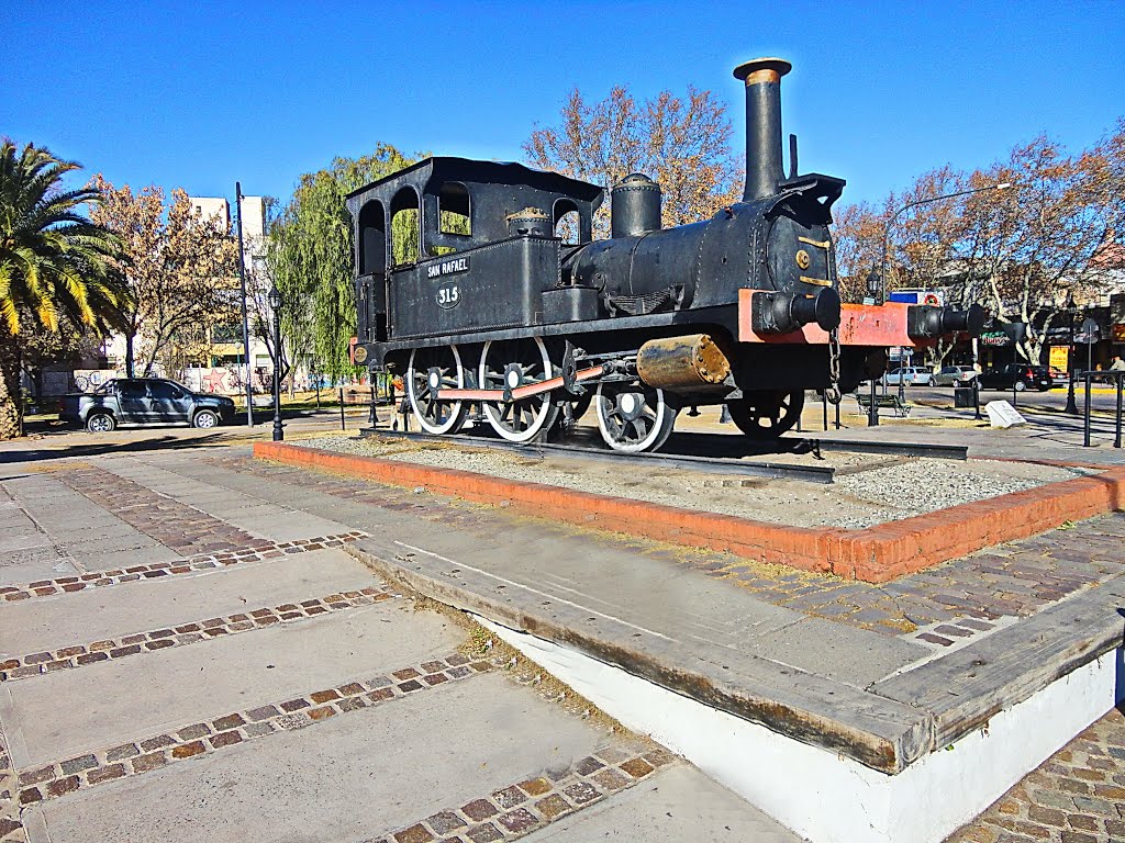 Provincia de Mendoza - San Rafael - Primera locomotora que llegó al lugar - ecm by eliseo c. martínez