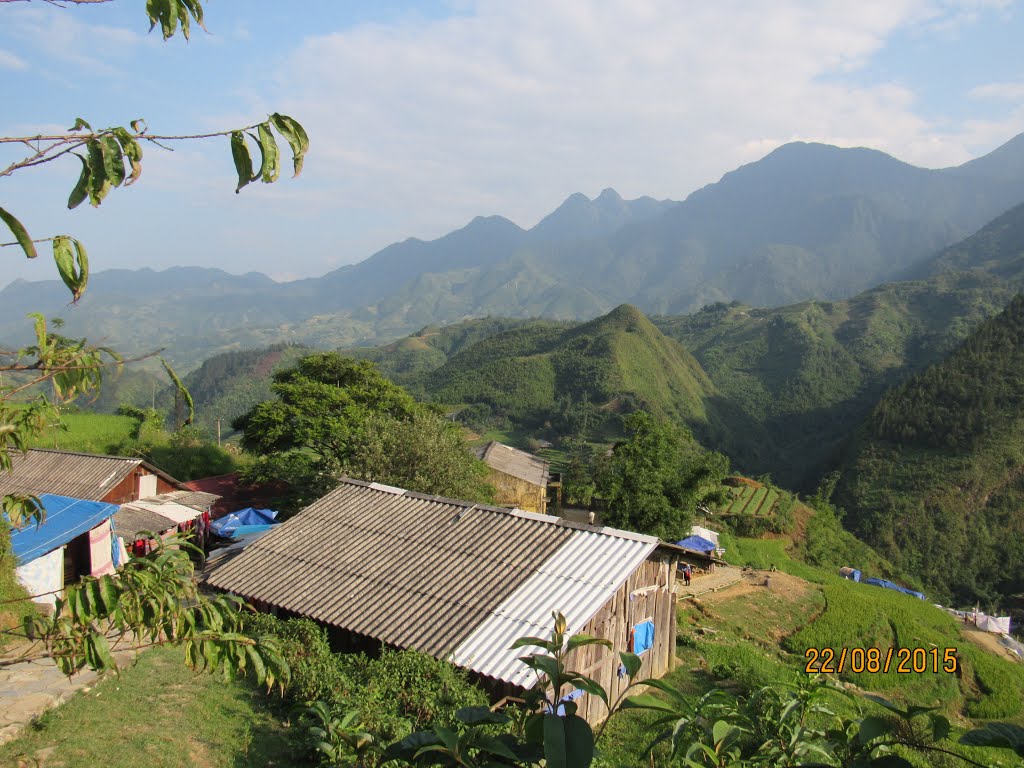 Tt. Sa Pa, Sa Pa, Lào Cai, Vietnam by Đăng Định