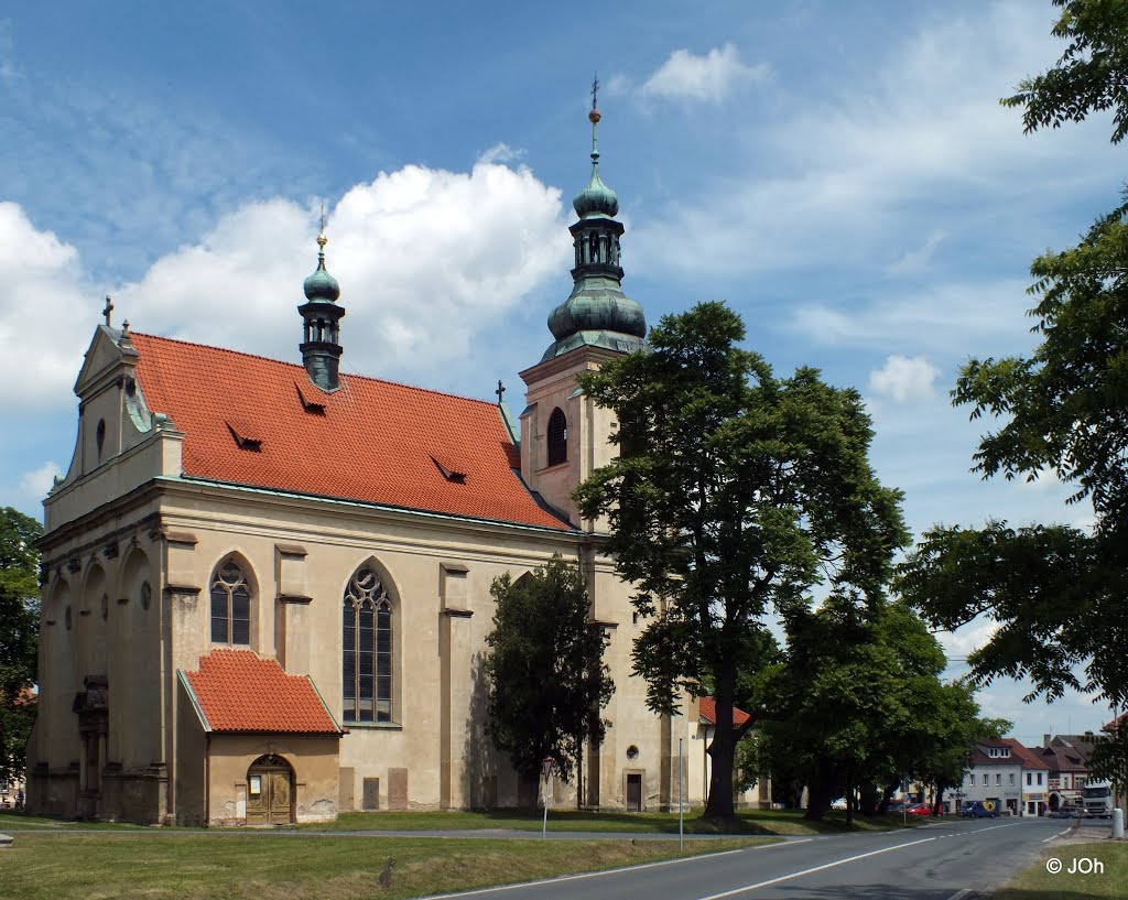 Smečno - kostel Nejsvětější Trojice by George O´Harek