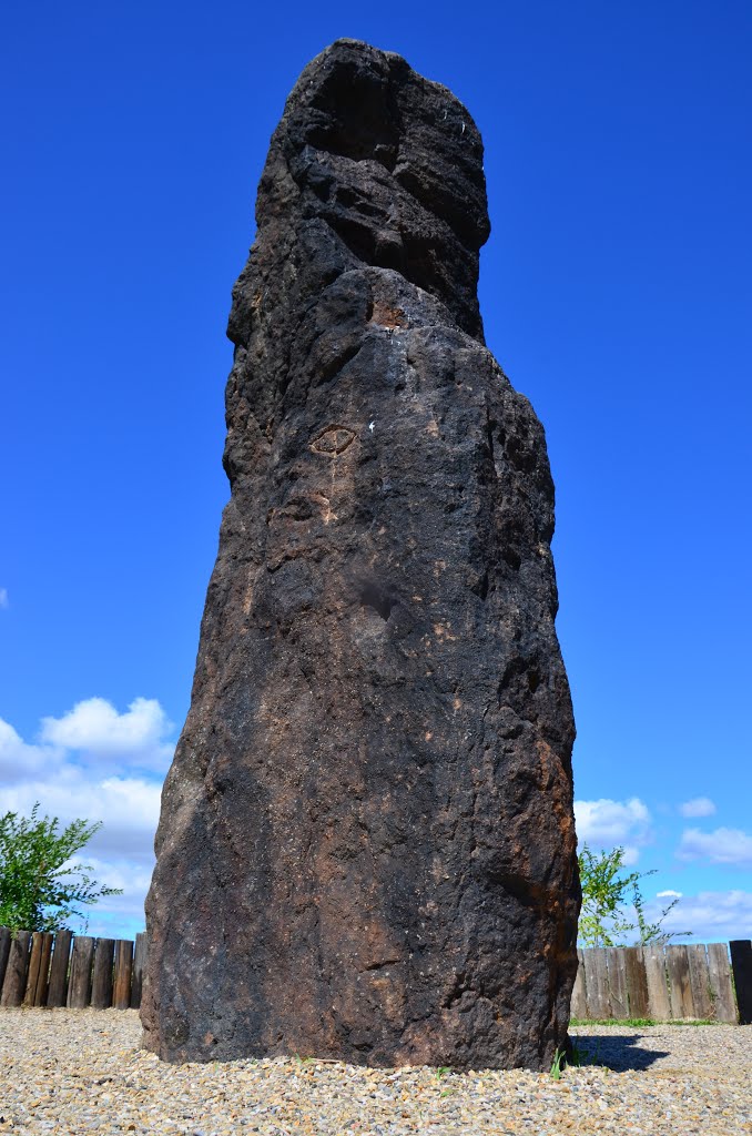 Menhir - Klobuky 8/2015 by matouš holubář